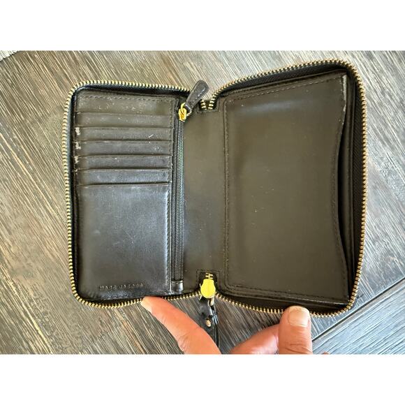 Marc Jacobs Black Leather Wristlet Wallet Designer Card Coin Phone Holder - Picture 4 of 9